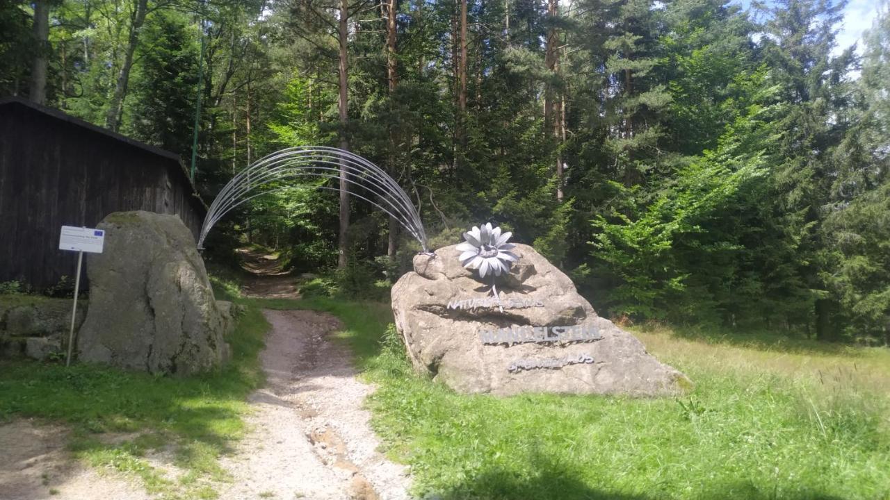 Penzion Zvon Horní Stropnice Exteriör bild